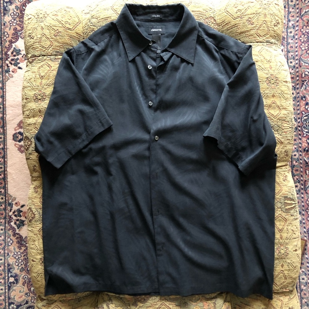 Liz Claiborne 100 % Silk Camp Shirt Men's XL Short Sleeves Soft Black